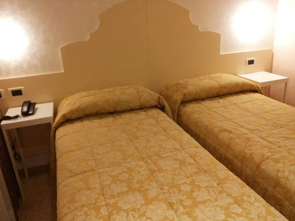 Hotel Adriatico Βενετία