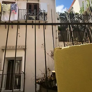 Virginia House , Palerme Italie